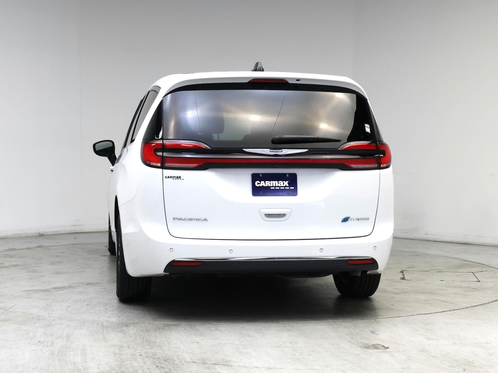 chrysler pacifica phev 2024 2C4RC1S71RR174581 image chrysler pacifica phev 2024 2C4RC1S71RR174581 image